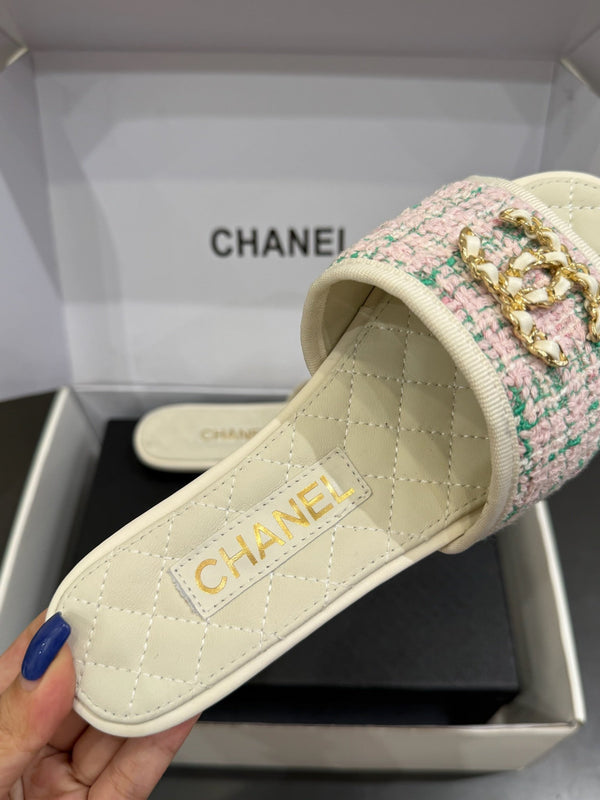 Ciabatte piatte con catena CC 25ss in pelle di mucca e pecora multicolore 417562