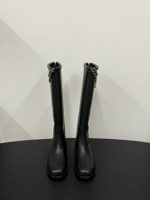 CC 25s Long Flat Chain Knight Boots Black Leather 417840
