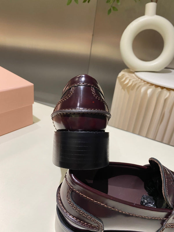 Miu Loafers Red Brown Cowhide