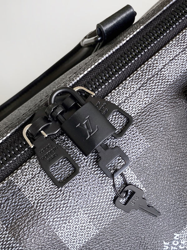 LV Keepall Bandouliere 50 Travel Bag Black Damoflage Canvas