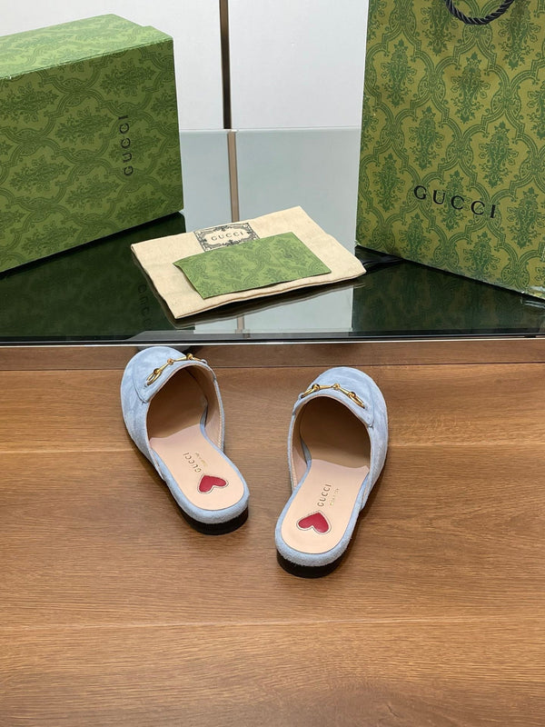 HORSEBIT MULE IN LIGHT BLUE SUEDE