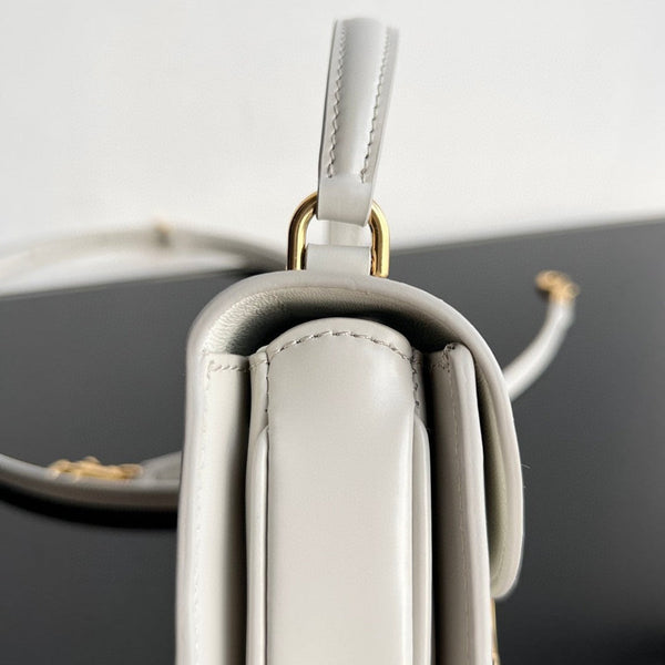 TRIOMPHE 15  White Calfskin Handbag