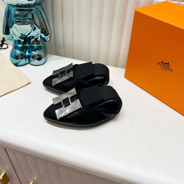 H-BUCKLE BALLLET FLAT BLACK CALFSKIN