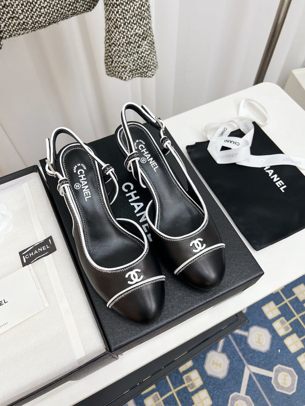 CC Slingback Heels With White Contrast Stitching Black Lambskin 476710
