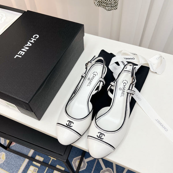 CC Slingback Heels With Black Contrast Stitching White Lambskin 476712