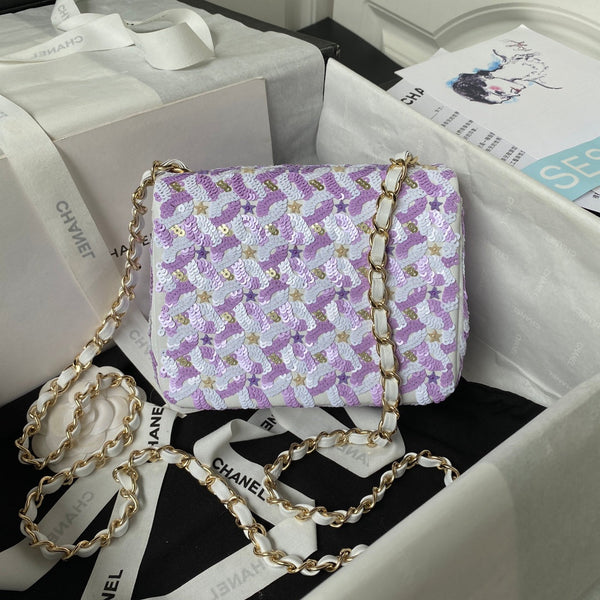 CC CLASSIC 17 FLAP BAG IN LIGHT PURPLE EMBROIDERED SATIN SEQUINS