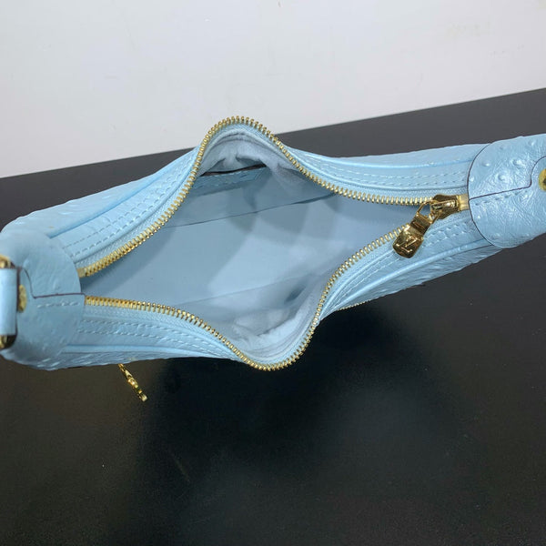 LOOP 23 IN PELLE DI STRUZZO BLU POTENTE CON FERRAMENTA ORO