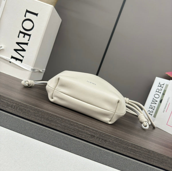 Loewe Flamenco Purse 23 White Lambskin Shw