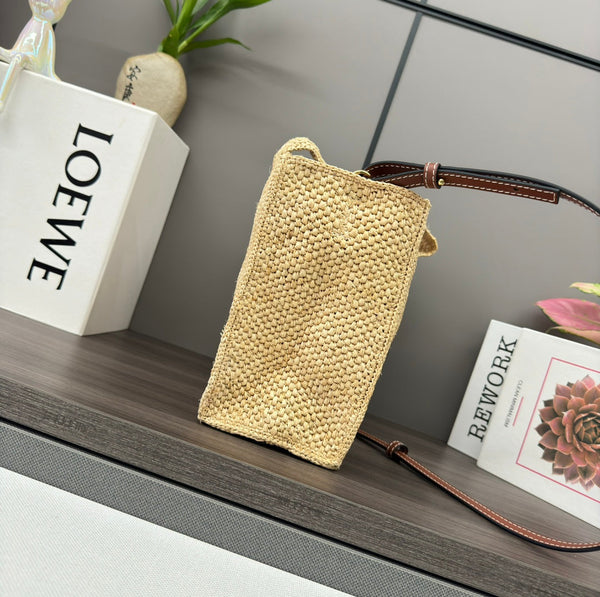 Loew Font Tote 24cm Beige Raffia