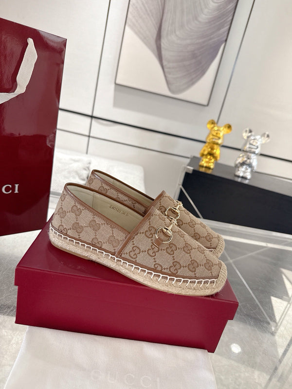 GC 2025 Espadrillas con morsetto in tela marrone 292457