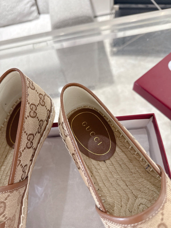 GC 2025 Espadrillas con morsetto in tela marrone 292457