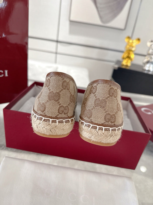 GC 2025 Espadrillas con morsetto in tela marrone 292457