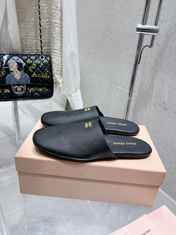 Miumiu Slipper Black Lambskin 205211