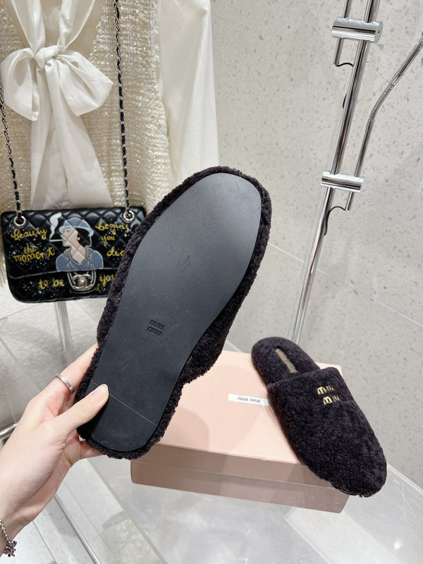 Miu Slippers Black Wool Fabric
