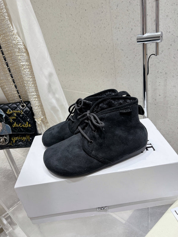 Loewe One-Piece Snow Boots Black Suede 435631