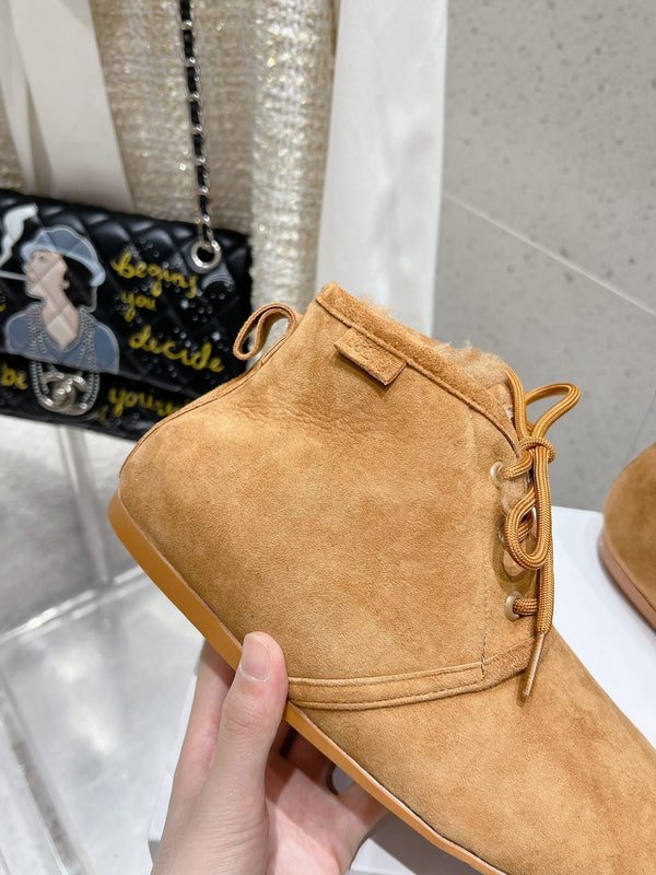 Loewe One-Piece Snow Boots Light Brown Suede 435630