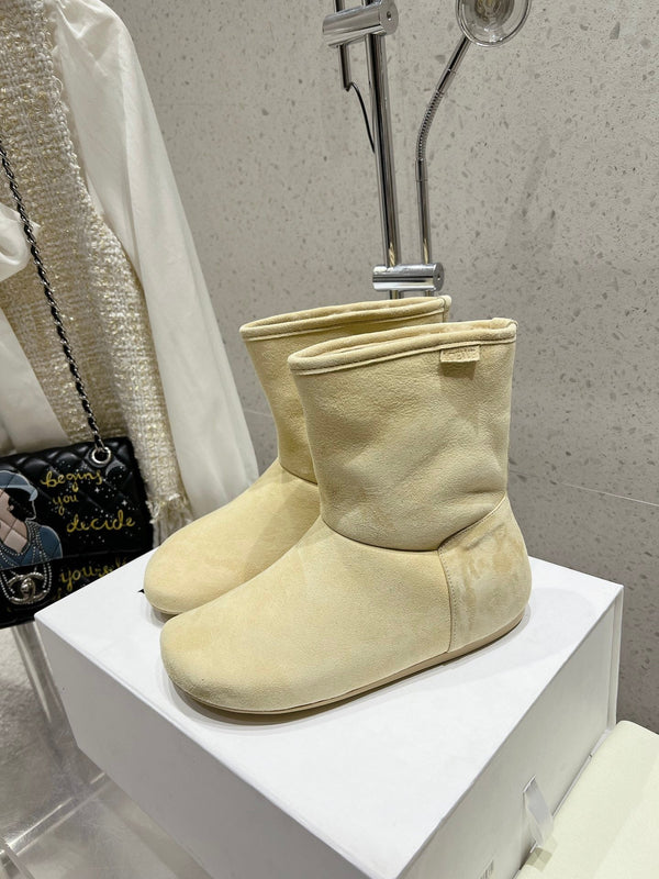 Loewe Lago Boots Butter Milk Suede 435624