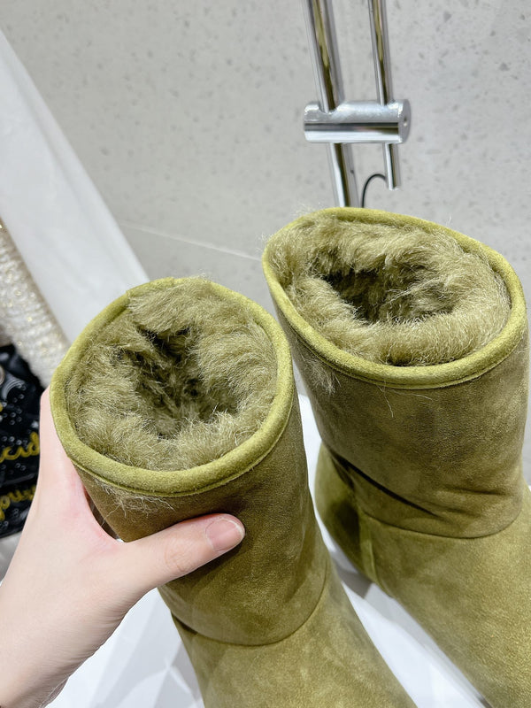 Loewe Lago Boots Light Green Suede 435625