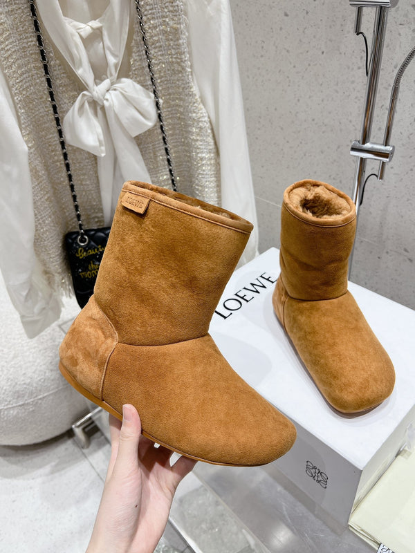 Loewe Lago Boots Brown Suede 435626