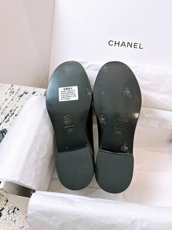 CC Moccasins 45mm In Black Lambskin 144631