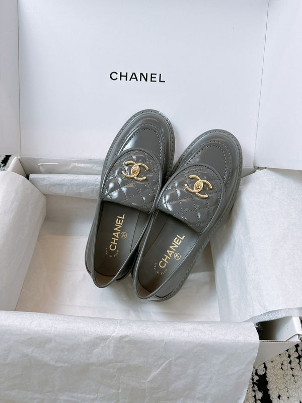 CC Moccasins 25mm In Grey Glossy Lambskin 144641