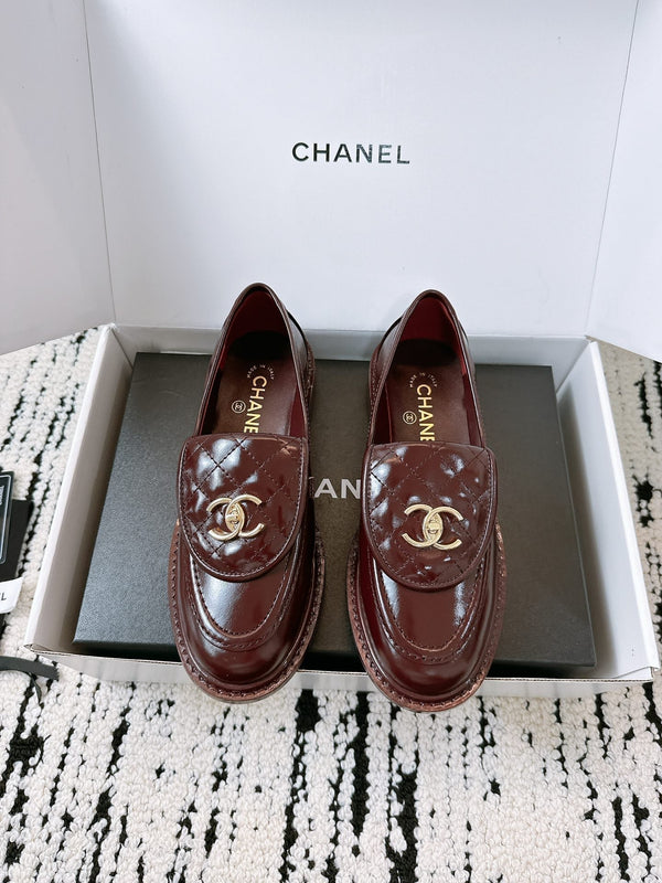 CC Moccasins 25mm In Burgundy Glossy Lambskin 144649
