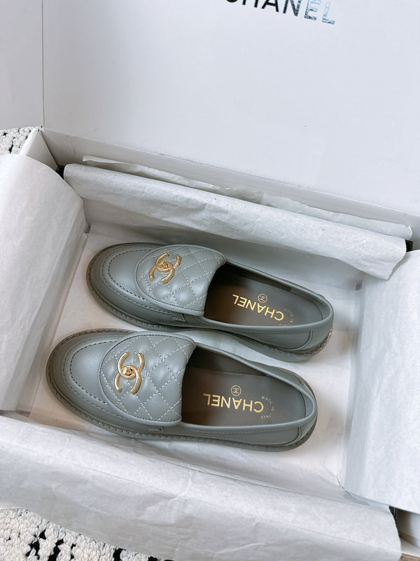 CC Moccasins 25mm In Grey Lambskin 144651