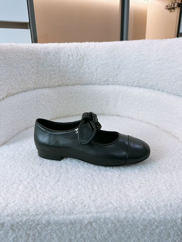 CC Mary Janes 15mm In Black Cowhide 144487