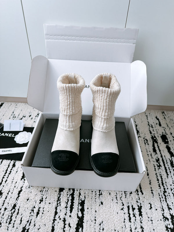 CC Ankle Boots 70MM In White Suede 144564