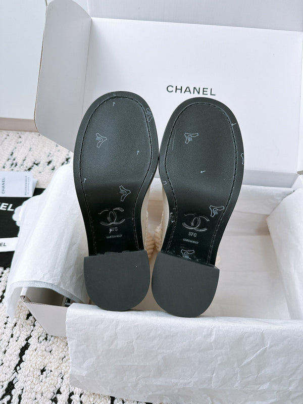 CC Ankle Boots 70MM In White Suede 144564