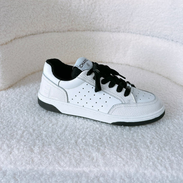 CC Sneaker In Black Cowhide 144509