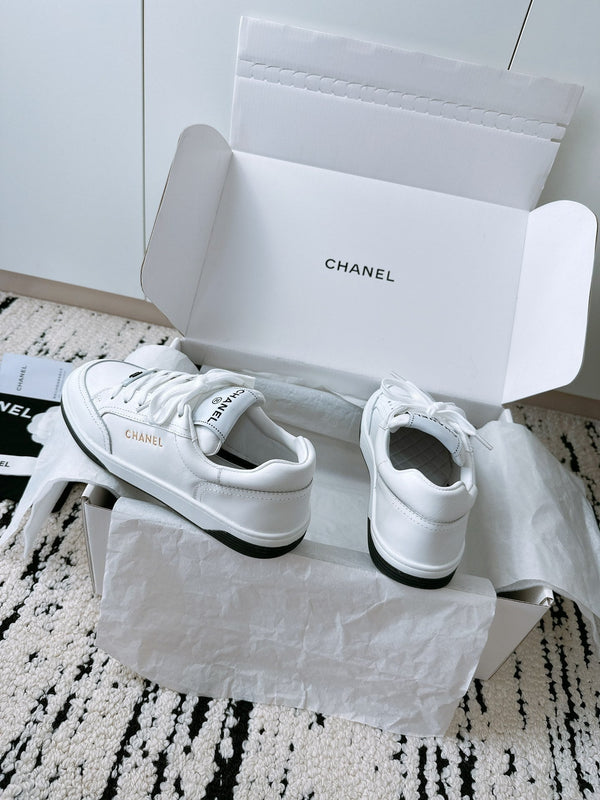 CC Sneaker In White Lambskin 144511