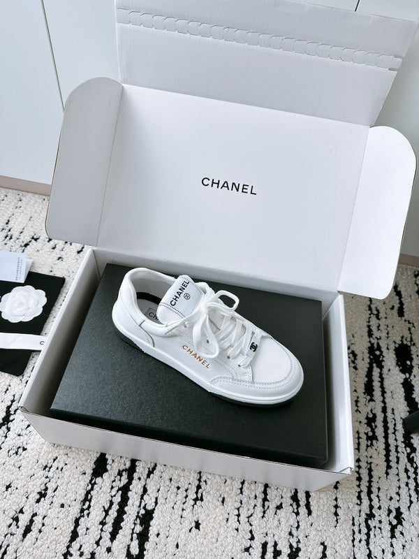 CC Sneaker In White Lambskin 144511