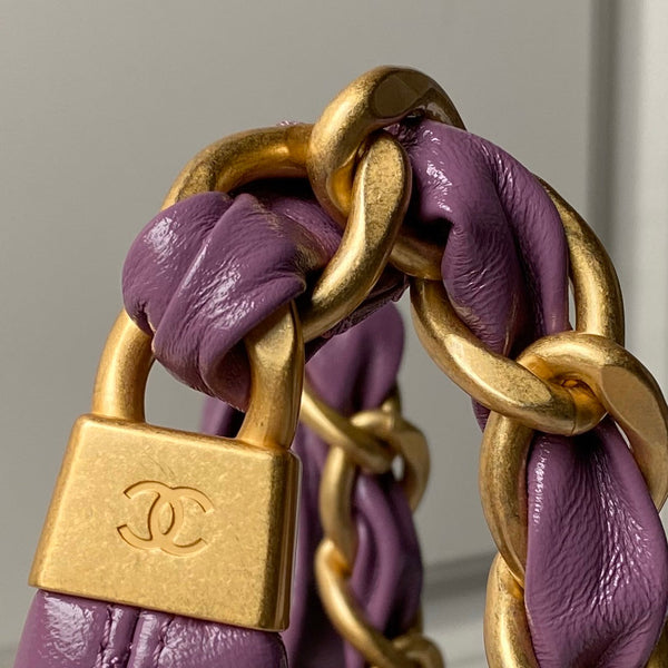 Borsa hobo 24a 23 cm in pelle di vitello viola con finiture dorate