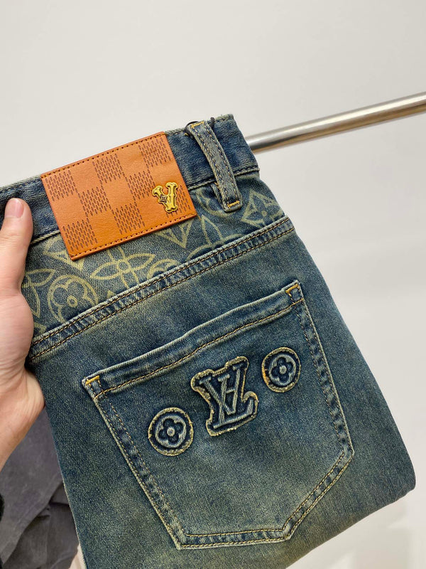 JEANS A GAMBA DRITTA LV 239598