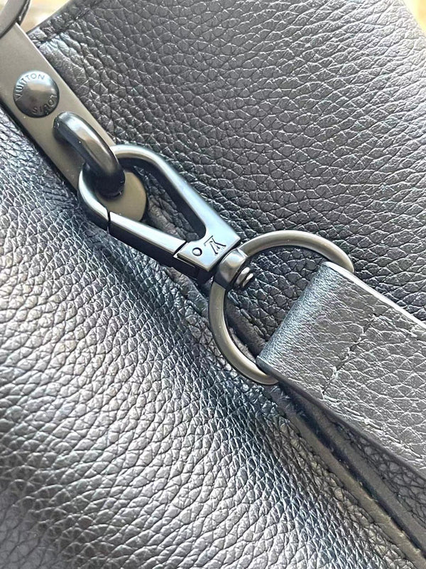 CAPUCINES EST-OVEST 27 IN TAURILLON NERO