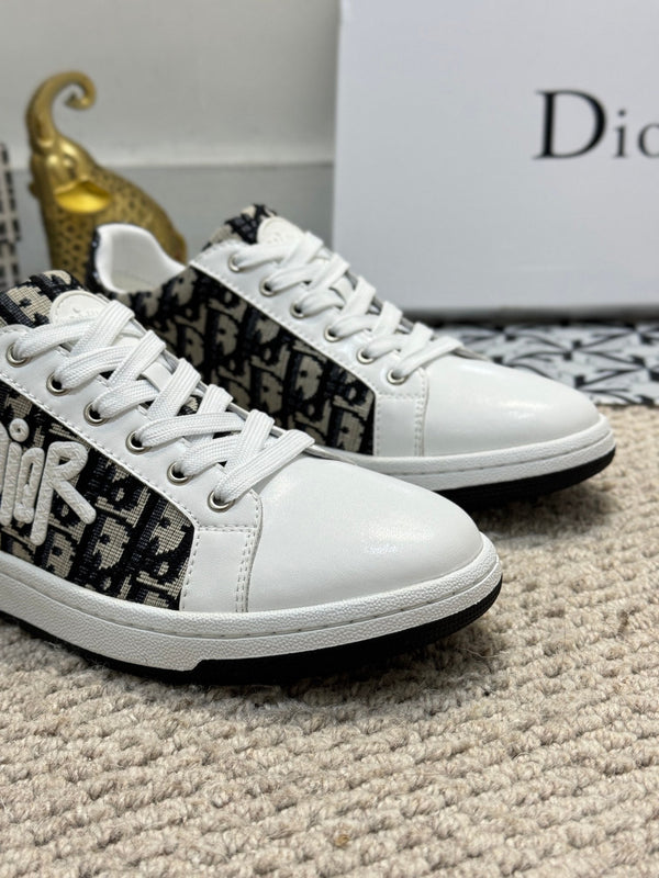 CD CASUAL SNEAKER WHITE AND BLACK CALFSKIN