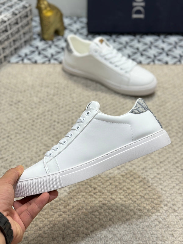 CD LOW TOP BASIC SNEAKER WHITE AND BLACK CALFSKIN