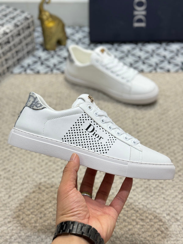 CD LOW TOP BASIC SNEAKER WHITE AND BLACK CALFSKIN