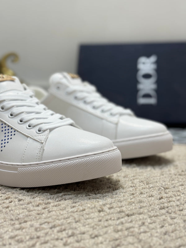CD LOW TOP BASIC SNEAKER WHITE AND COBALT CALFSKIN