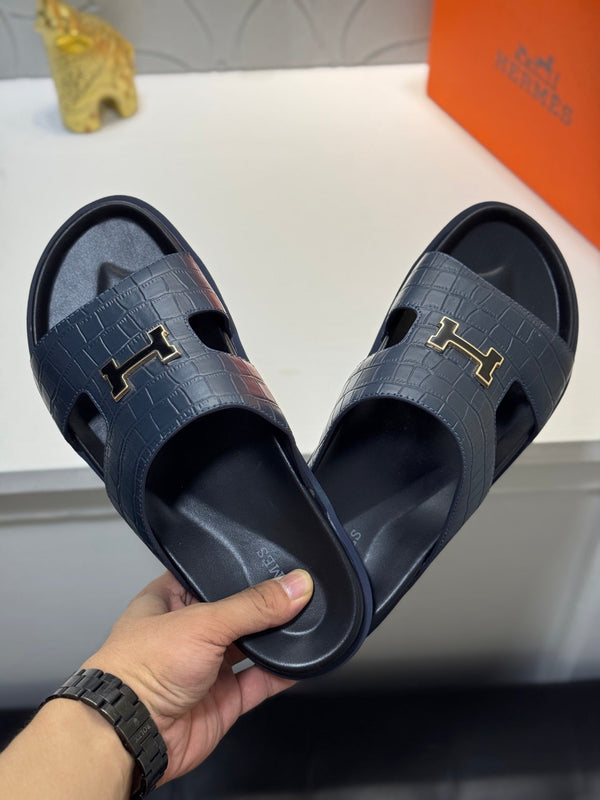 HM Oran H Slippers in Navy Blue Cowhide 735235