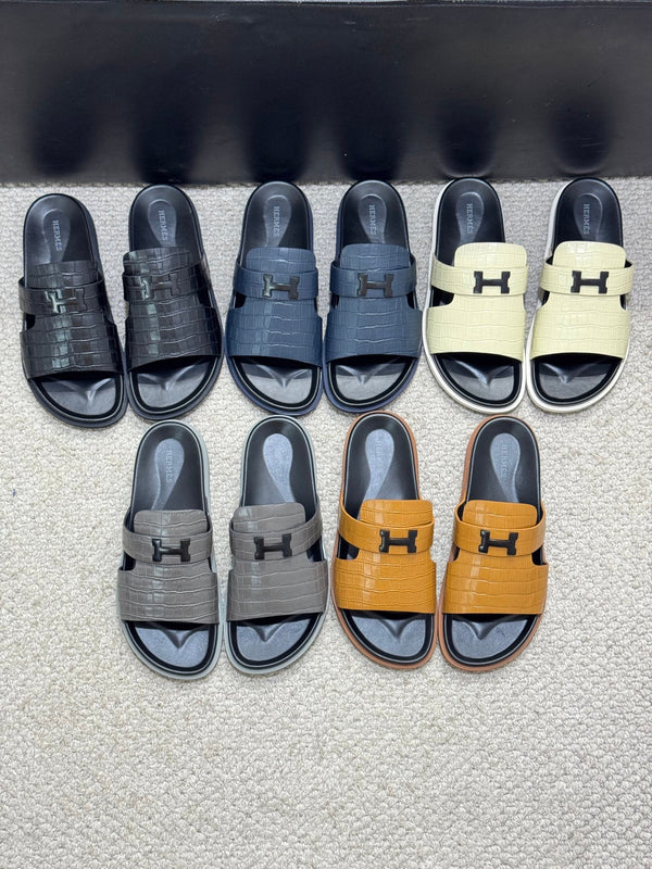 HM Oran H Noir Buckle Slippers in Black Cowhide 735238