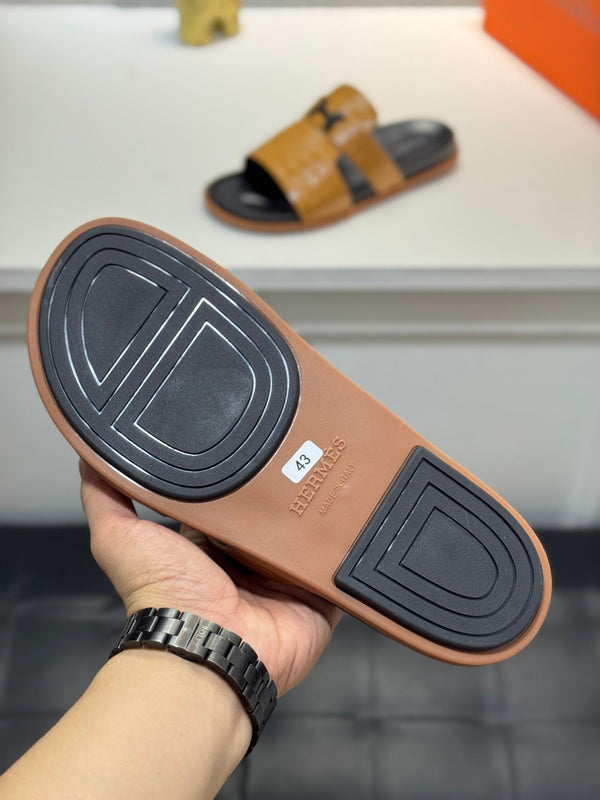 HM Oran H Noir Buckle Slippers in Brown Cowhide 735241