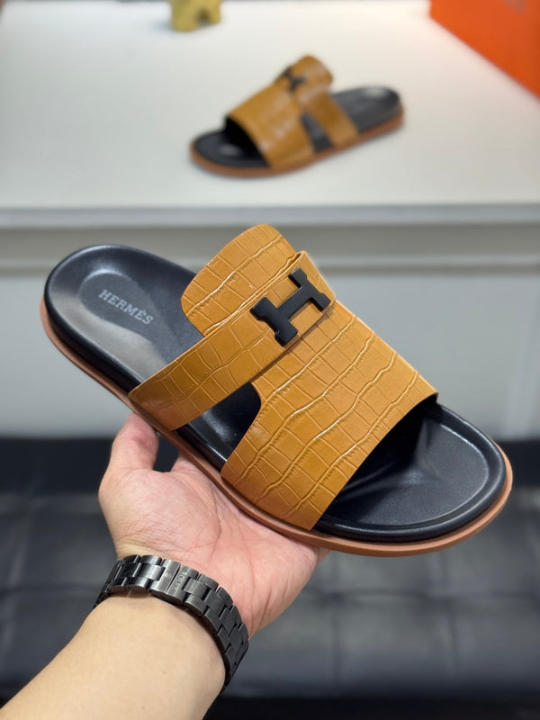 HM Oran H Noir Buckle Slippers in Brown Cowhide 735241