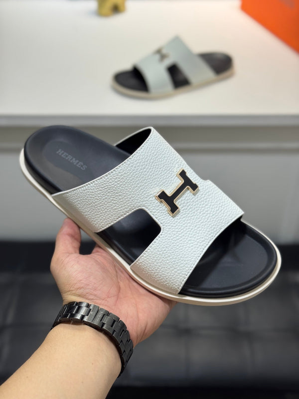 HM Oran H Black Gold Buckle Slippers in White Cowhide 735244