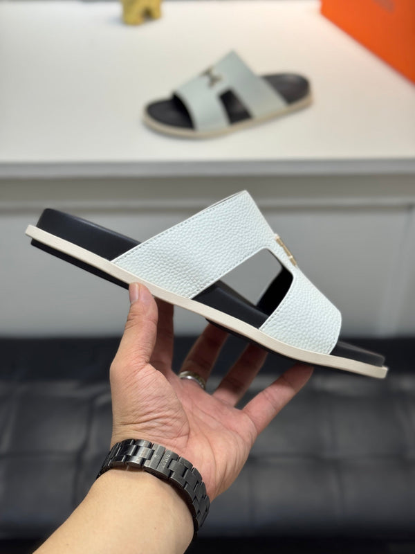 HM Oran H Black Gold Buckle Slippers in White Cowhide 735244