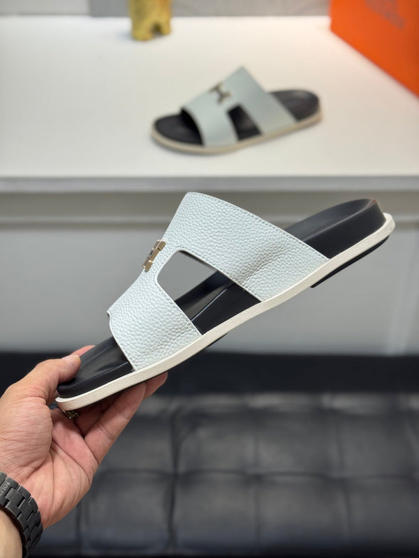 HM Oran H Black Gold Buckle Slippers in White Cowhide 735244