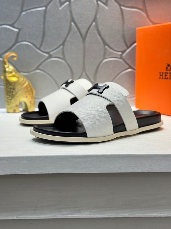 HM Oran H Noir Buckle Slippers in White  Cowhide 735256