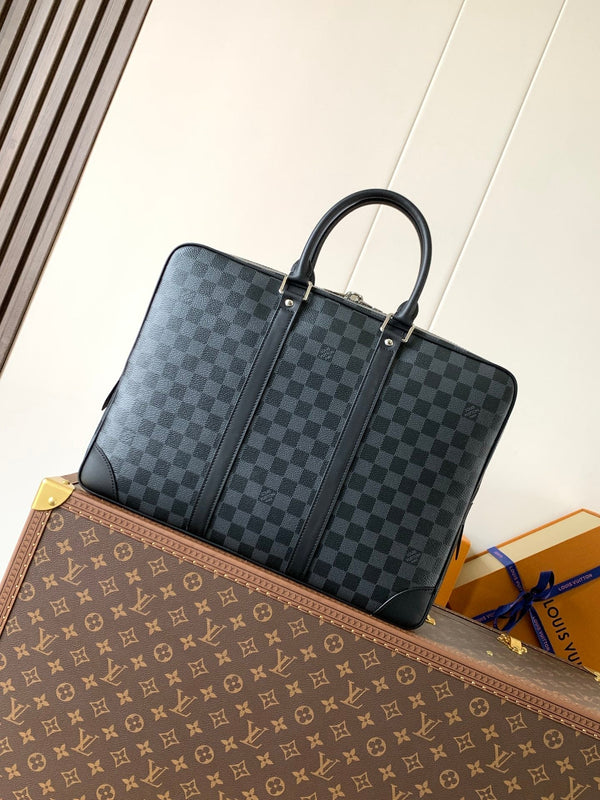 LV Porte-Documents Voyage Black Damier Graphite Canvas
