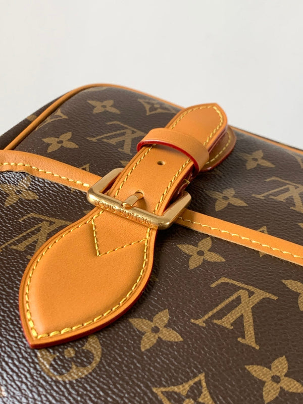 LV Satchel Messenger Bag 35.5cm Brown Monogram Canvas & Cowhide